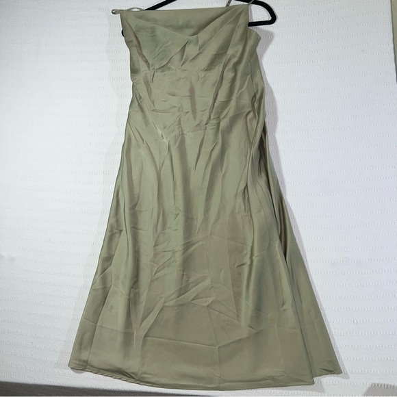 Show Me Your Mumu Verona Maxi Slip Dress M Moss Green Luxe Satin Bridesmaid - Picture 5 of 10